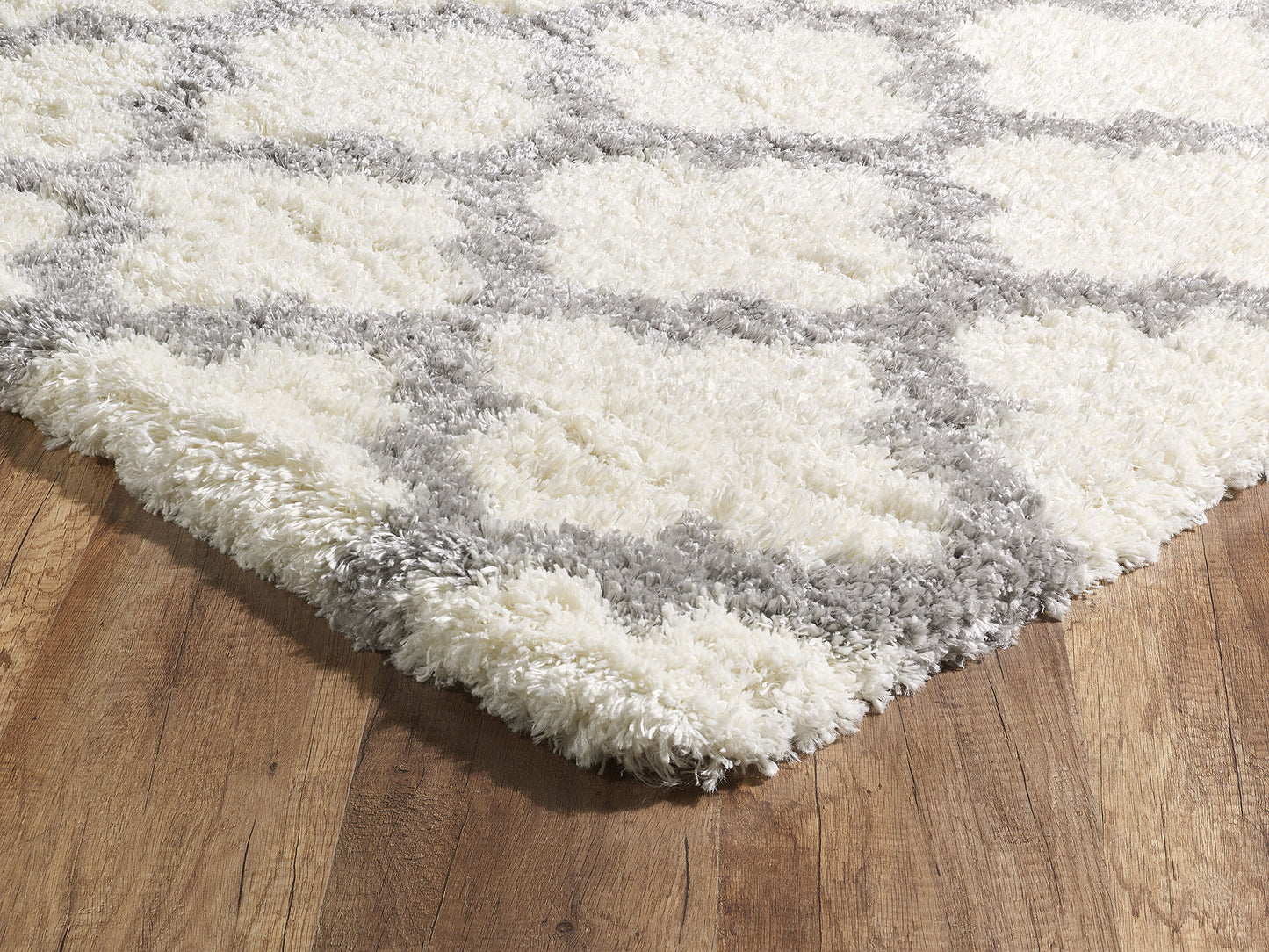 SUPERIOR SHAGGY Q464A WHITE